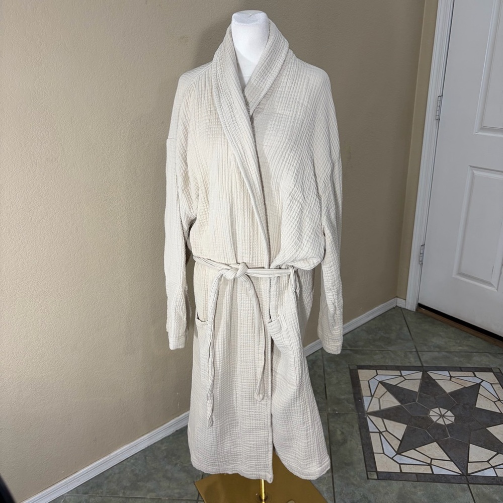 RiLEY Four Layer Robe Sz XL 10% Cotton Thick Comfy Casual Louging Quiet Luxury